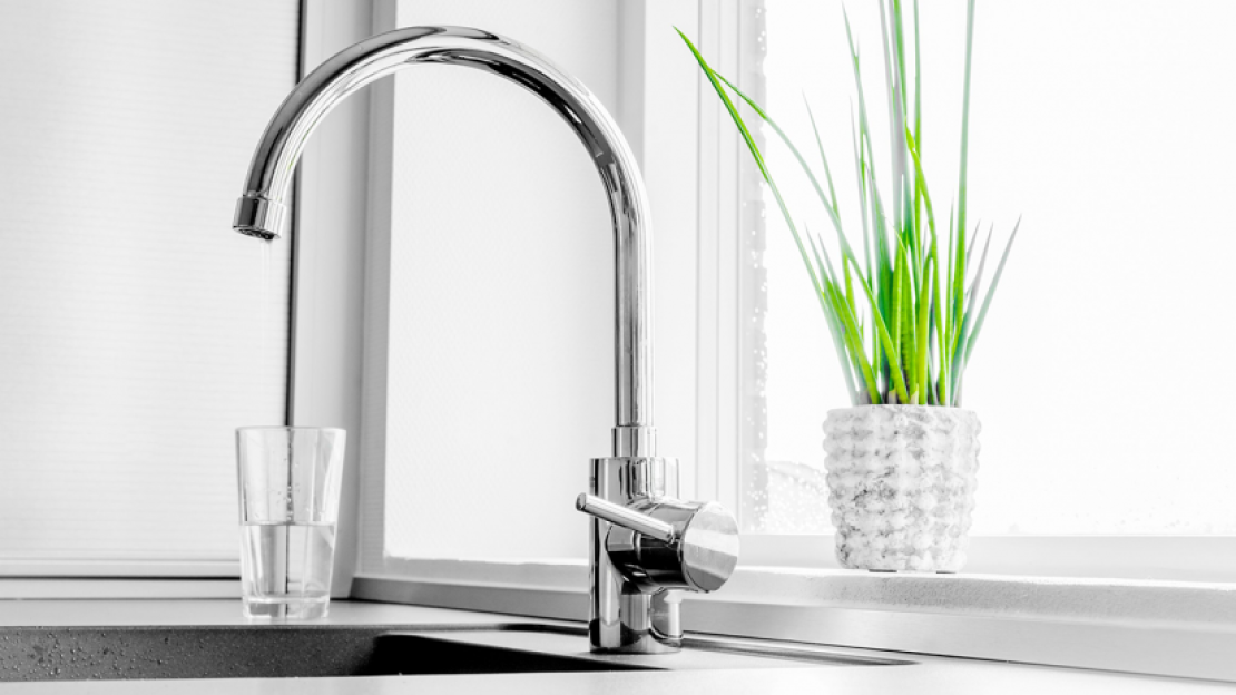 csaptelep csere profi eszközökkel