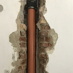 csőtörés elhárítás referencia