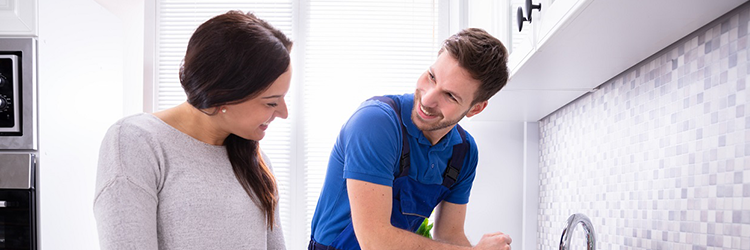 A nem szakszerű tisztítás ronthat a dugulás súlyosságán. duguláselhárítás budapest
