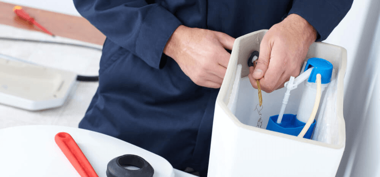 számíthat ránk vízvezeték szereléssel kapcsolatban és WC tartás szerelés esetén is