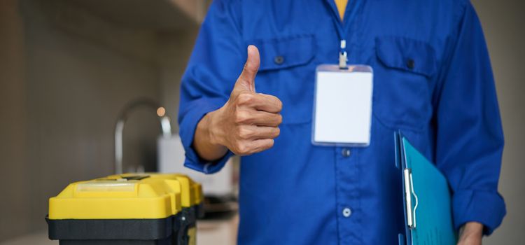 Irodaházak, ipari épületek karbantartását is vállaljuk, társasház karbantartás