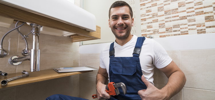 kedvező és korrekt fürdőszoba felújitás ár a Dénes Építőipari Kft. csapatától